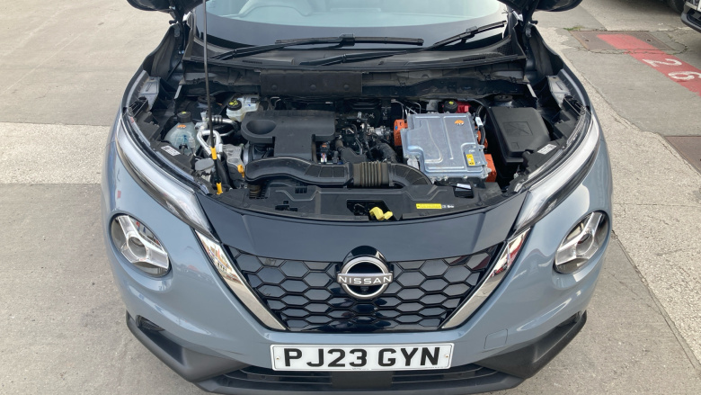 Nissan Juke 1.6 Hybrid Tekna 5dr Auto Hybrid Hatchback